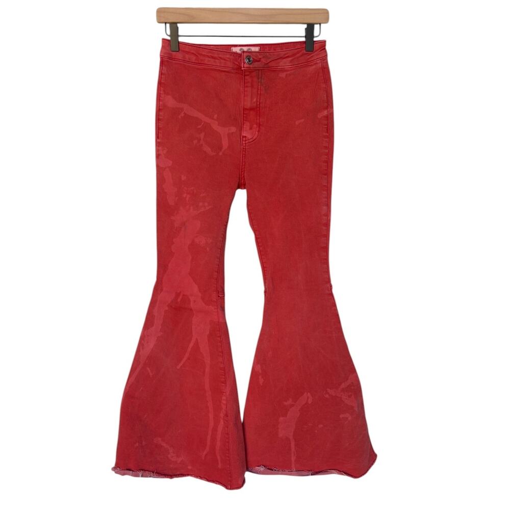 We the Free Just Float on Flares Raw Hem Super Flare Stretch Jeans sz 28 STAINS!